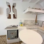 Petra Pelikan Apartman *