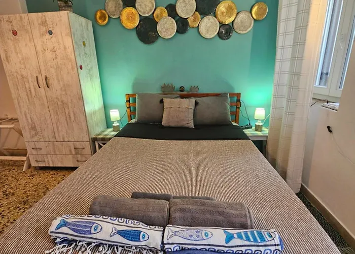 Petra Pelikan Mykonos Town